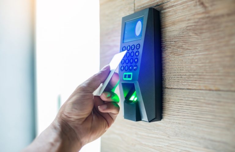 systèmes de contrôle d’accès pour professionnels